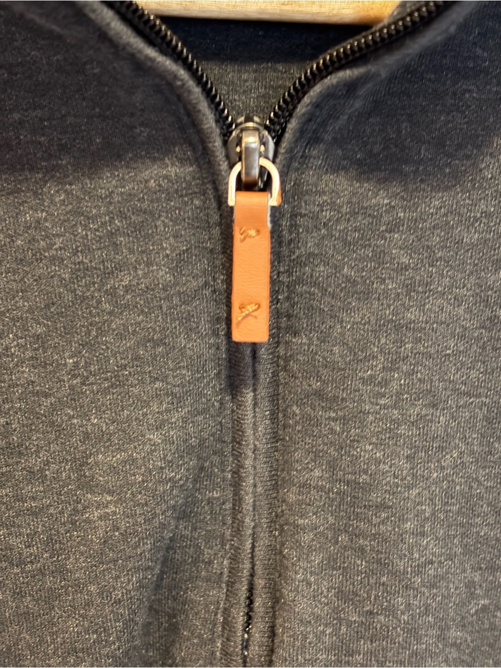 Mizzen+Main Men's Charcoal Quarter-Zip Pullover - Picture 6 of 9